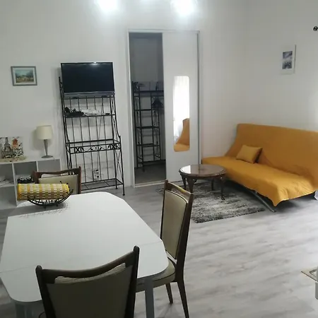 Apartamento Gradina Bulgarana *
